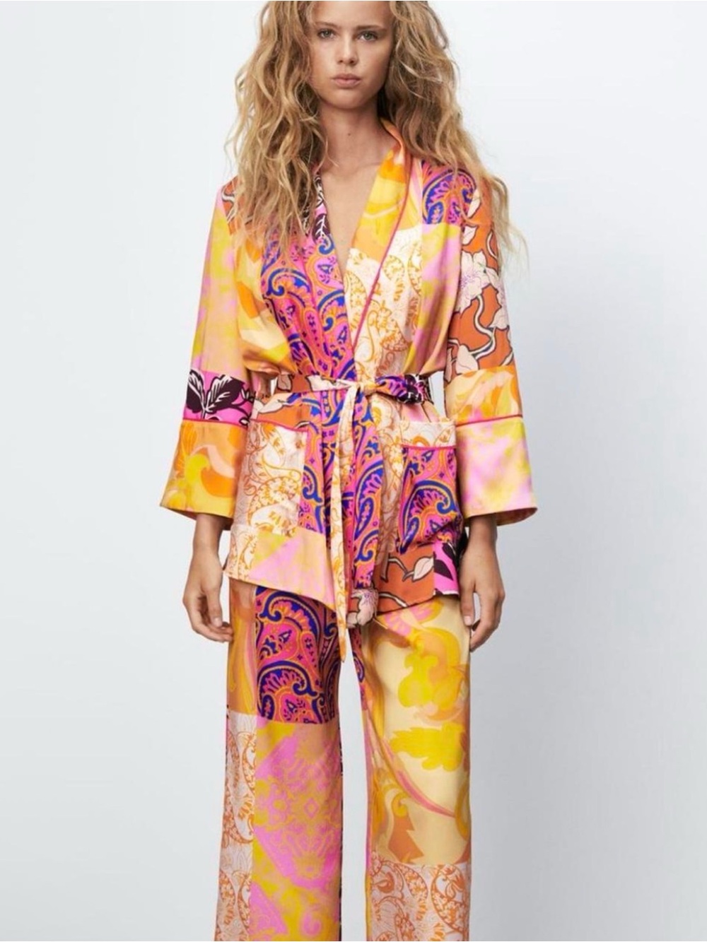 Zara belted kimono jacket vibrant floral paisley patchworks XL Blogger's Fav
